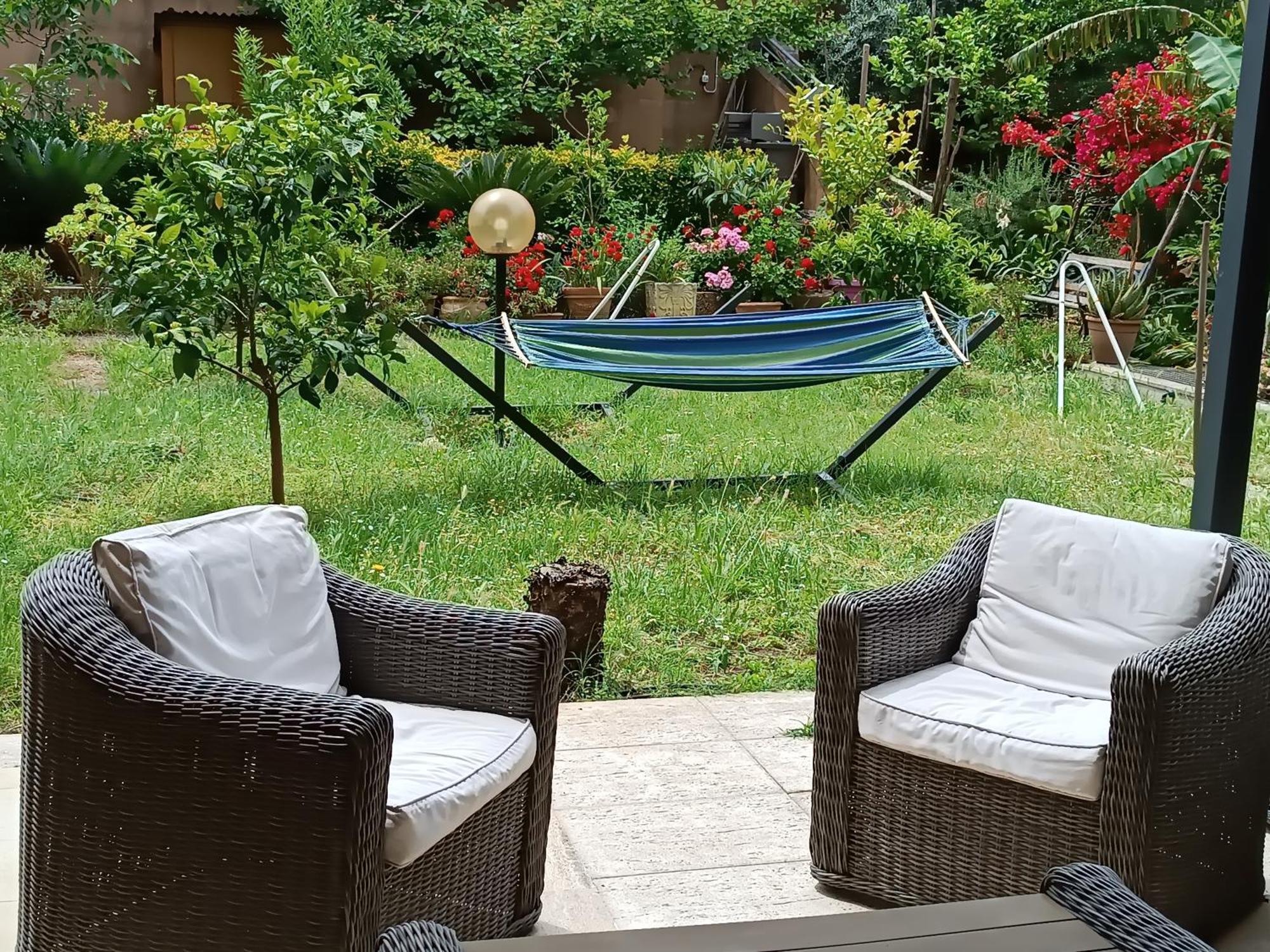 Eur Charme Apt&Garden Рим Екстериор снимка