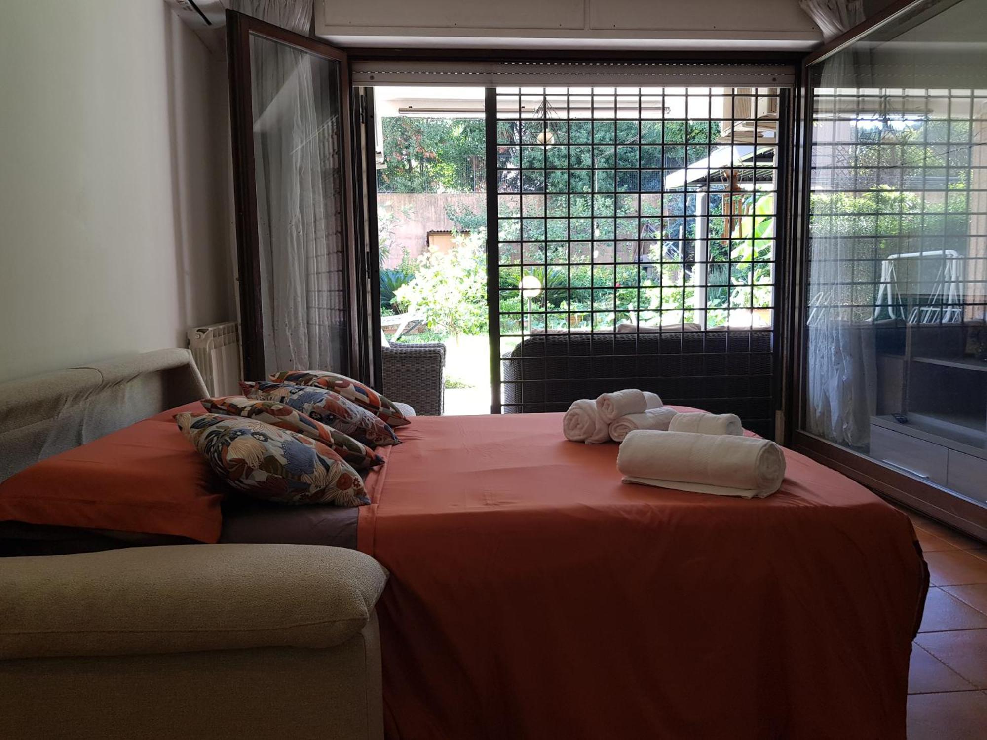 Eur Charme Apt&Garden Рим Екстериор снимка